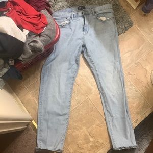 Gap denim athletic mens jeans 36x30.